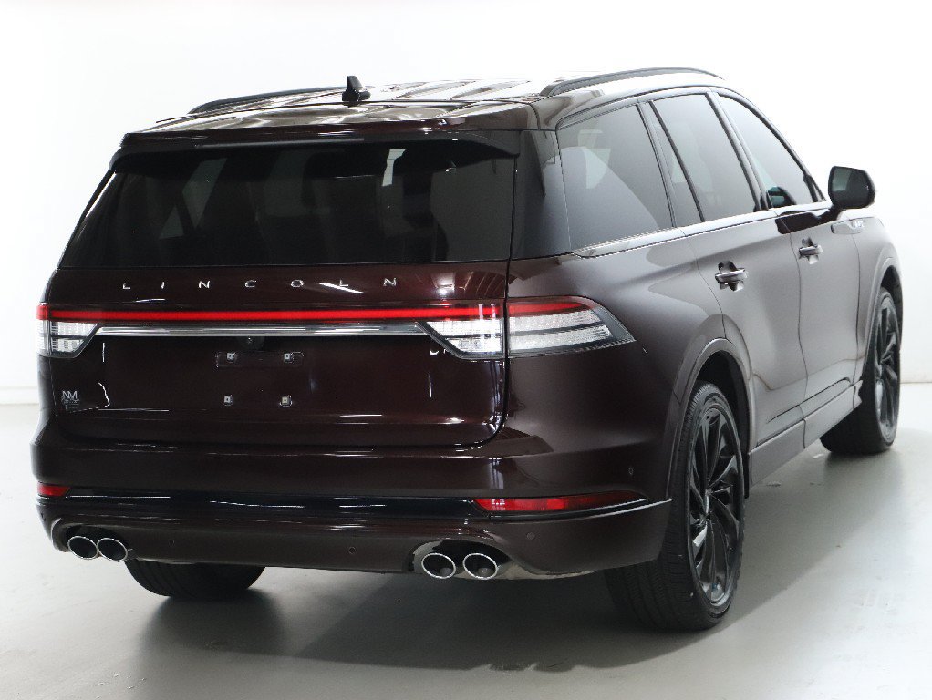 Used 2024 Lincoln Aviator Reserve w/ Equipment Group 201A AWD/4WD image 46