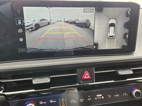 New 2025 Kia EV6 Wind image 10