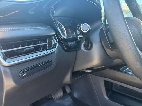 Used 2025 INFINITI QX60 Pure image 15