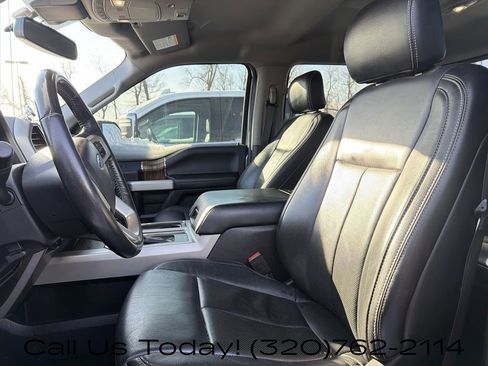 Used 2020 Ford F150 Lariat image 7