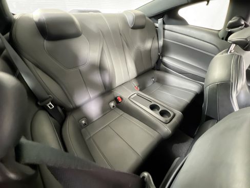 Used 2019 INFINITI Q60 3.0t Luxe w/ Essential Package image 27