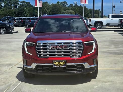 Used 2024 GMC Acadia Denali w/ Super Cruise Package FWD image 2