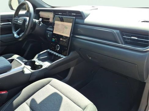 Used 2026 GMC Terrain Elevation FWD image 22