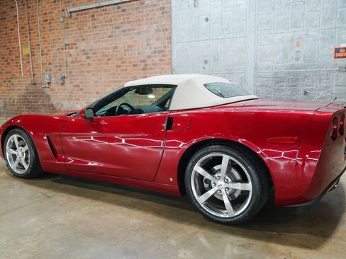Used 2008 Chevrolet Corvette Coupe RWD image 8