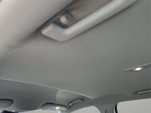 Used 2022 Ford Edge SEL image 29