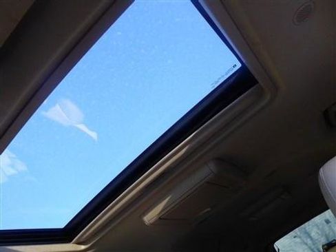 Used 2014 GMC Yukon XL Denali image 14