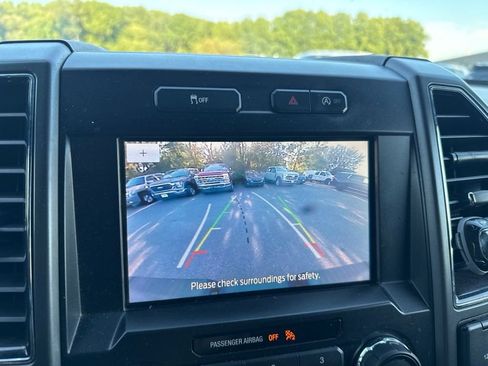 Used 2020 Ford F150 XLT w/ Equipment Group 302A Luxury AWD/4WD image 18