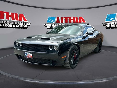 Used 2023 Dodge Challenger SRT Hellcat w/ Driver Convenience Group RWD image 1