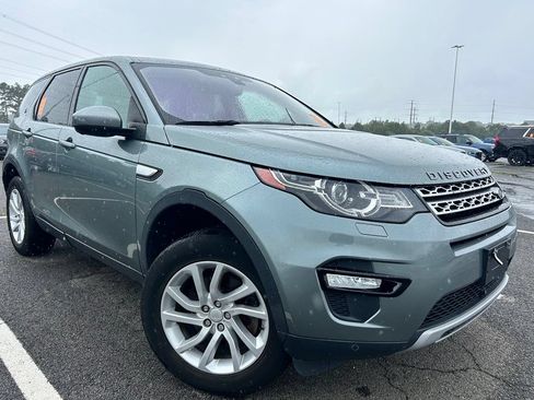 Used 2017 Land Rover Discovery Sport HSE AWD/4WD image 2