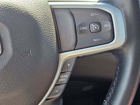 Used 2022 RAM 1500 Big Horn AWD/4WD image 14