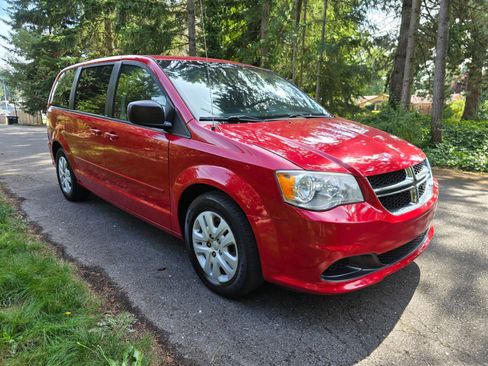 Used 2014 Dodge Grand Caravan SE w/ Quick Order Package 29E SE image 8