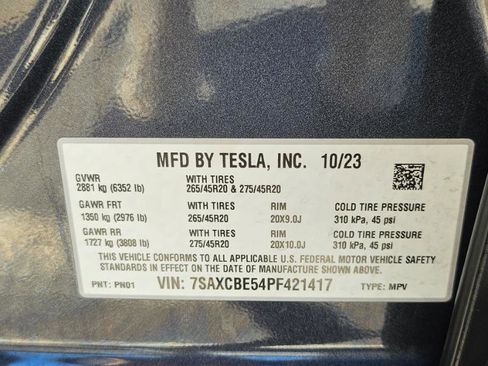 Used 2023 Tesla Model X AWD/4WD image 32