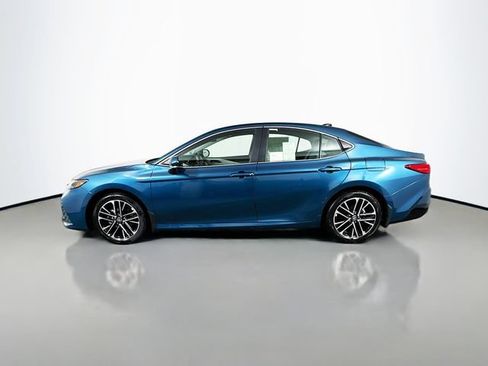 Used 2026 Toyota Camry XLE w/ Premium Package AWD/4WD image 5