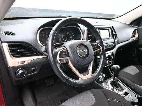 Used 2014 Jeep Cherokee Sport w/ Cold Weather Group AWD/4WD image 14