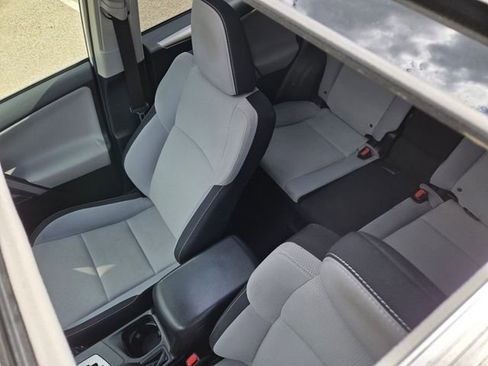 Used 2017 Toyota RAV4 XLE w/ All Weather Liner Package FWD image 11