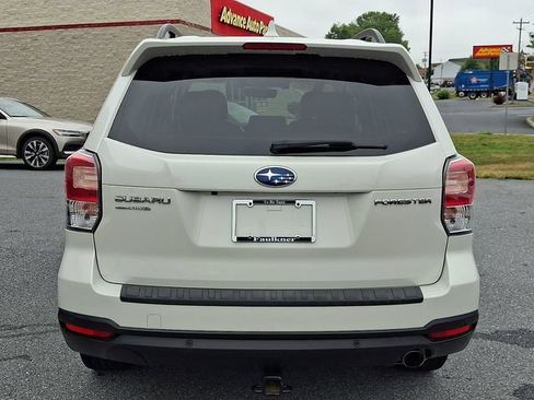 Used 2018 Subaru Forester 2.5i Touring w/ Popular Package #3B AWD/4WD image 5
