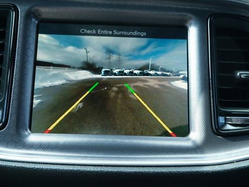 Used 2015 Dodge Challenger R/T Scat Pack w/ Leather Interior Group image 21