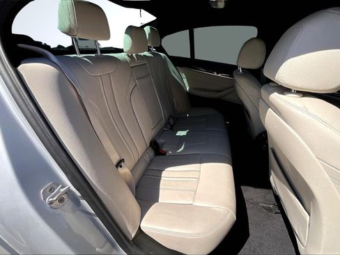 Used 2017 BMW 540i image 27