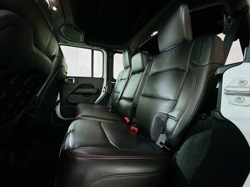 Used 2022 Jeep Wrangler Unlimited Rubicon w/ LED Lighting Group image 22