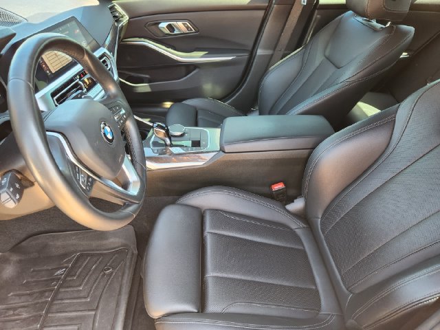Used 2022 BMW 330i Sedan w/ Convenience Package RWD image 13