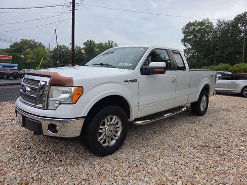 Used 2011 Ford F150 Lariat w/ Lariat Plus Pkg AWD/4WD image 2