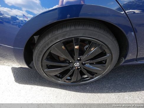 Used 2019 Nissan Altima 2.5 SR image 17