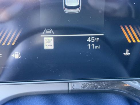 New 2026 Kia Carnival EX image 32