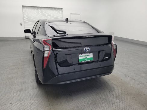 Used 2017 Toyota Prius Four w/ Advanced Technology Package image 6