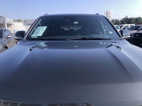 Used 2024 Jeep Wagoneer L Series II w/ Flexible Seating Group image 60