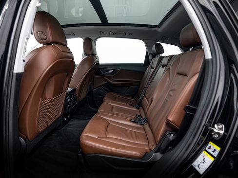 Used 2019 Audi Q7 3.0T Premium Plus image 19