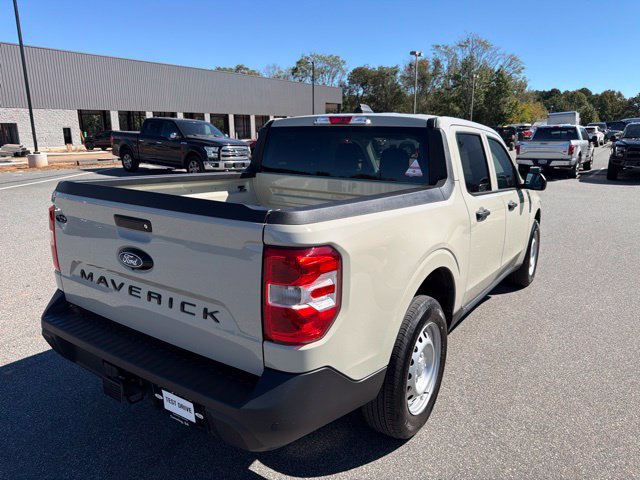 Used 2025 Ford Maverick XL w/ 4K Tow Package AWD/4WD image 3