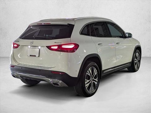 Certified 2025 Mercedes-Benz GLA 250 4MATIC image 8