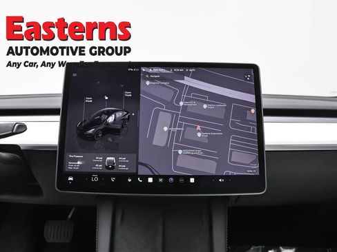 Used 2023 Tesla Model 3 Standard Range image 12