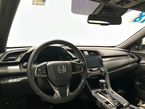 Used 2018 Honda Civic Sport Touring image 14