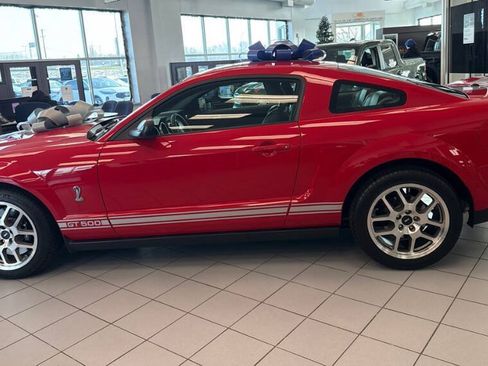 Used 2009 Ford Mustang Shelby GT500 RWD image 5