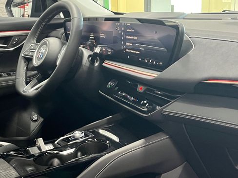 New 2026 Buick Envision Sport Touring image 10