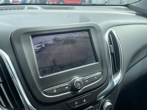 Used 2024 Chevrolet Equinox LT FWD image 14