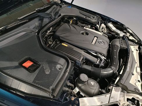 Used 2017 Mercedes-Benz E 300 4MATIC image 44