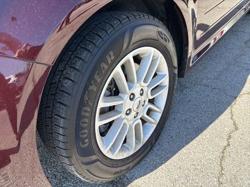 Used 2019 Ford Flex SEL w/ Equipment Group 202A AWD/4WD image 11