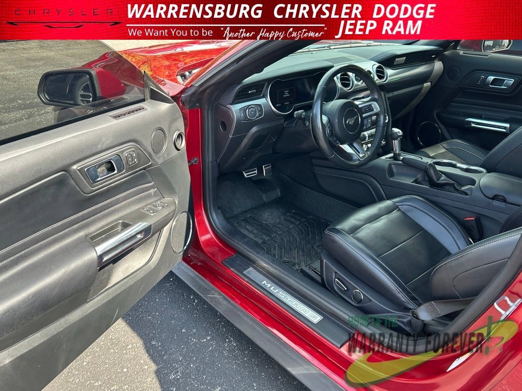Used 2019 Ford Mustang GT Premium w/ GT Performance Package RWD image 13