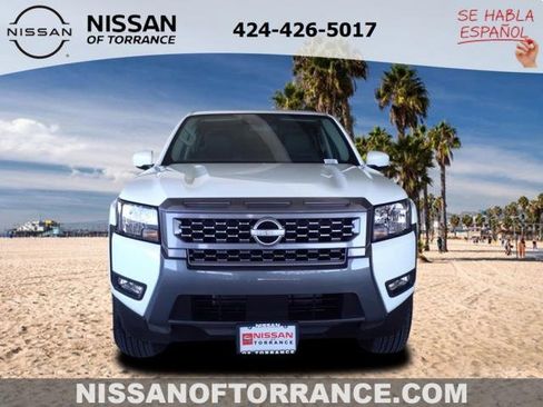 New 2025 Nissan Frontier SV w/ SV Convenience Package image 2