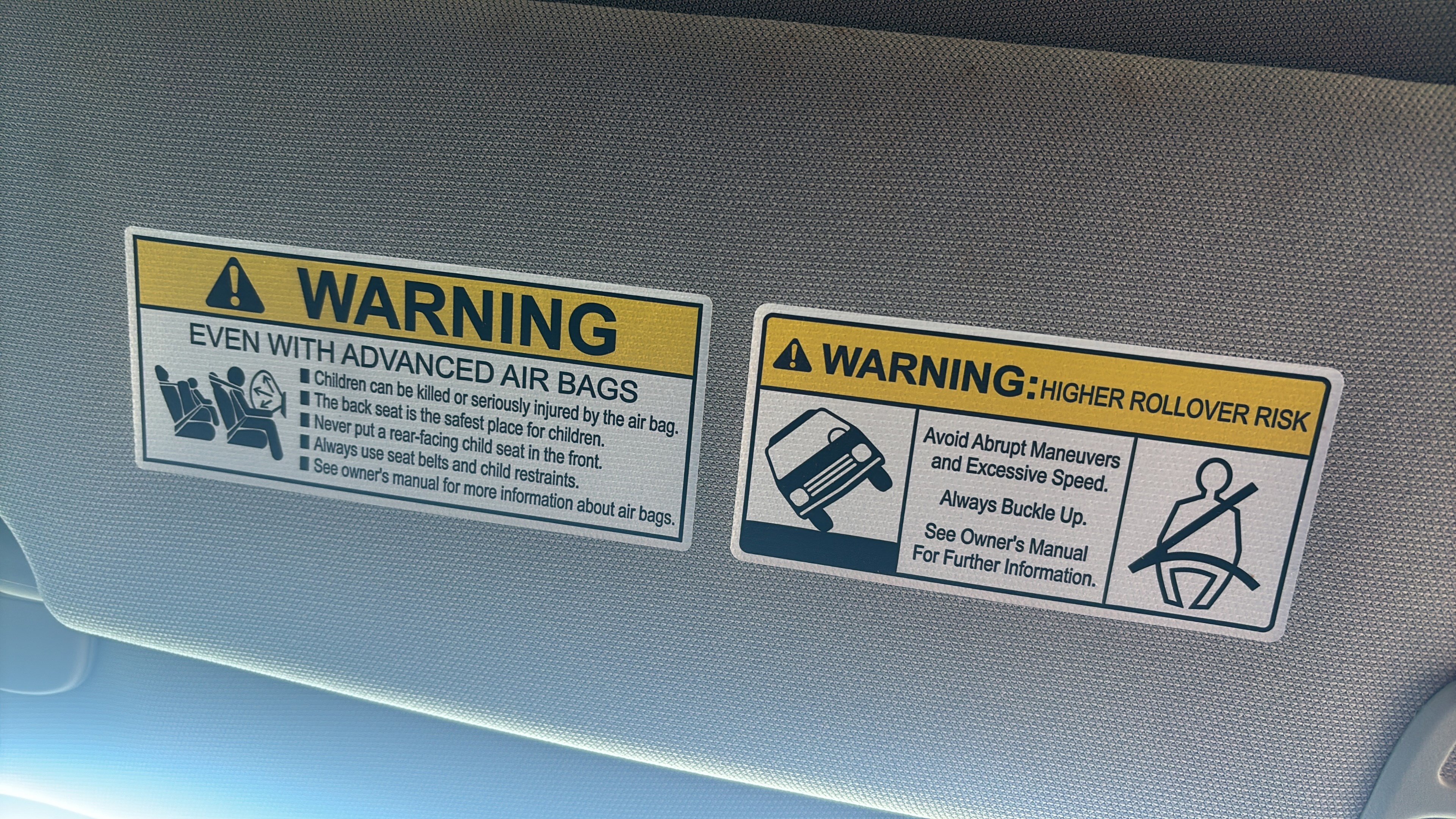 Certified 2025 Acura MDX FWD image 12