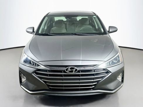 Used 2019 Hyundai Elantra SEL FWD image 2