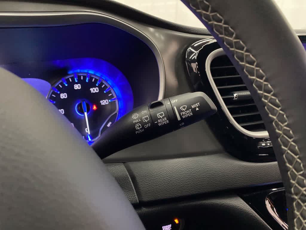Used 2025 Chrysler Pacifica Select FWD image 22