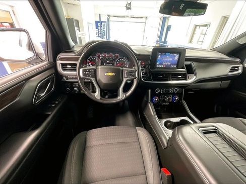 Used 2023 Chevrolet Tahoe LS AWD/4WD image 17
