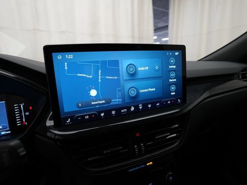 Used 2024 Ford Escape ST-Line w/ Tech Pack #1 image 6