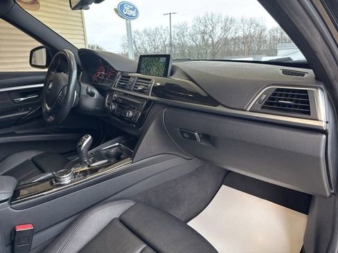 Used 2016 BMW 328i Sedan RWD image 23