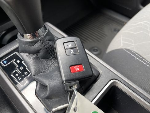 Used 2023 Toyota Tacoma TRD Off-Road image 49