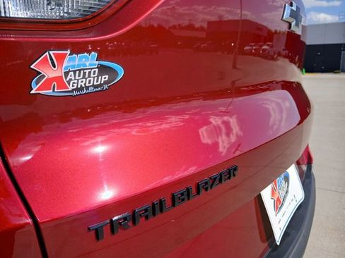 Certified 2022 Chevrolet TrailBlazer RS FWD image 37