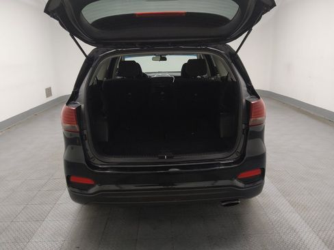 Used 2019 Kia Sorento L image 29
